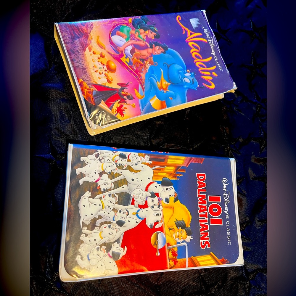 Rare Disney black diamond VHS 101 Dalmatians and Black Diamond Aladdin.